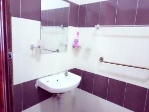 Luxi living spacious and modern apartment