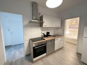 Möblierte Erdgeschoss-Wohnung mit Parkplatz in bester Lage des Stadtzentrums Herne, WLAN, Netflix- Super Autobahn-und ÖPNV-Anbindung