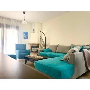 R LUX villa - 尼亚·卡利克拉提亚