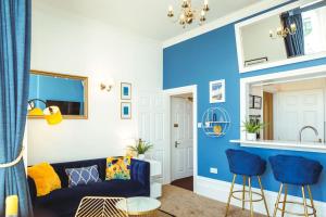 Pier Reflections - seafront apartment