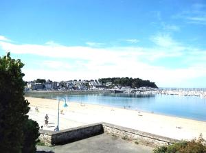 Chambre - Bed & Breakfast - Plage 50m - Résidence