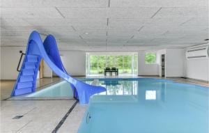 Cozy Home In Løkken With Kitchen