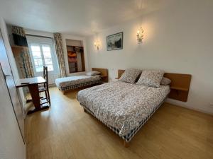 Hotels Hotel l'Entracte : photos des chambres
