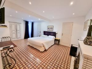 Hotels Hotel Villa Les Orangers : photos des chambres