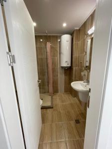 Студио Симона 5 първа линия море