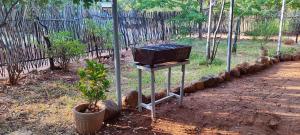 Kalahari Sand Ridge Inn - Quiet Self-catering Eco Lodge Near Victoria Falls, Livingstone