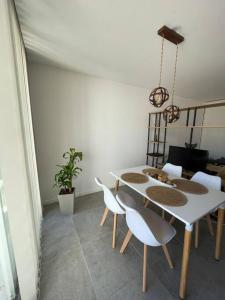 Departamento Nuevo cerca de la Playa y zona Guemes