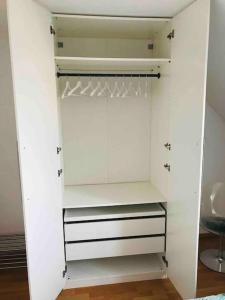 2 Zi Whg auf 2 Etagen DG, Aufzug, Balkon