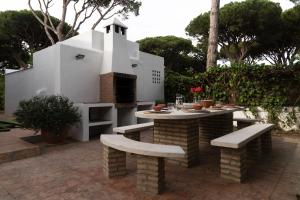 Villa América Chalet Independiente con Piscina en Urbanización Roche Conil Cádiz Andalucía España