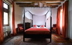 Hotels Chateau - Hotel Le Sallay : photos des chambres