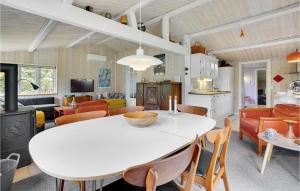 Holiday Home Teglgårdsparken Fårvang I