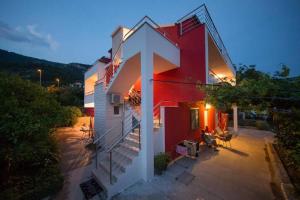 Enchanting view apartment Zanki