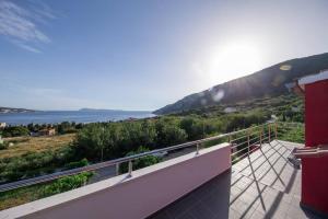 Enchanting view apartment Zanki