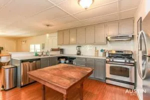 Retreat to the Outdoors with Colorado River Access - Elgin