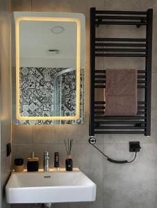 Premium Apartment in quiet & historical area