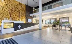 Menlyn Maine Trilogy Apartment 101 - Witbank