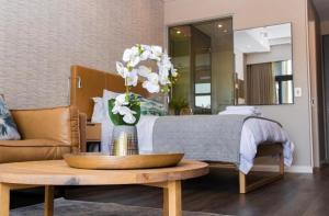 Menlyn Maine Trilogy Apartment 101