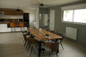 Logement à 100m du virage dArnage- Circuit des 24h du Mans - 6 personnes