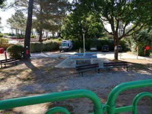 Campings SOUS LE SOLEIL DE PROVENCE : photos des chambres