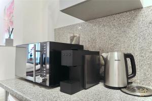 UNLIMITED - schön & zentral wohnen perfekt für kurze Aufenthalte im EG