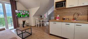 Kolorowe Cieplice - Apartamenty z widokiem na Karkonosze