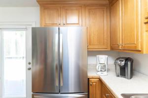 Sleeps 8, Lake Lanier Hidden Gem