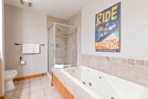 Riverbend Centennial Run Condo: Ski InOut