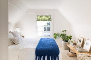 Central, Stylish - 2 Bed Property, The Stable @ Warrenfield, Free WiFi & Parking