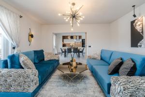 Family friendly house with a swimming pool Privlaka, Zadar - 21280