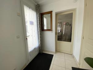 Maisons de vacances Maison Saint-Brevin-les-Pins, 2 pieces, 4 personnes - FR-1-364-126 : photos des chambres