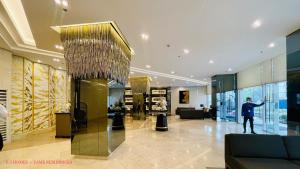 EJ Homes - Fame Residences