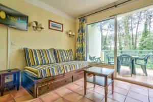 Appartements Le Domaine du Golf de Pinsolle - maeva Home - Appartement 2 pieces 5 person 154 : photos des chambres