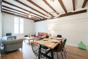 Appartements Les Mansardes : Duplex champenois typique et cosy : photos des chambres