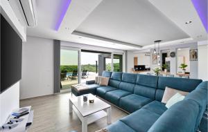 Beautiful Home In Gornji Kraljevec 