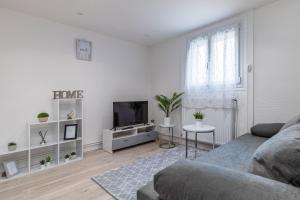 Loc Enjoy by Disneyland