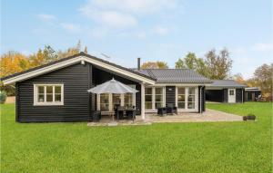 3 Bedroom Beautiful Home In Gilleleje