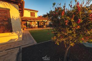Casa Tagoro, facing the Ocean