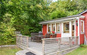 Gorgeous Home In Fjälkinge With Wifi