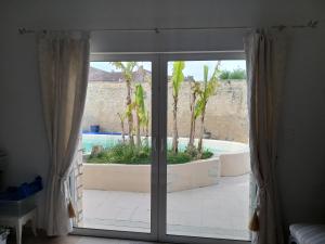 Maisons de vacances Maison Althea Rosea - 3 chambres et piscine : photos des chambres