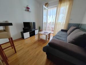 Studio Apartment Ivano-free parking - self check in