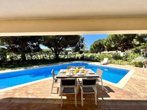 Vilamoura Amazing Golf Villa With Pool by Homing