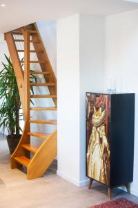 BIG MAMA with mobile aircon, free parking