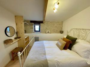 Maisons de vacances Greengates- Sage Cottage with Shared Heated Pool : photos des chambres