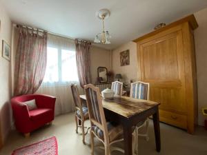 Appartements Les Marmottes : photos des chambres