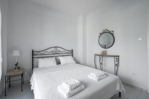 Summer Vibes by Luxlikehome