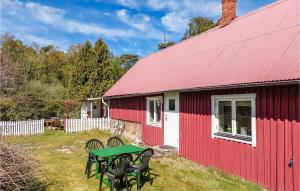 Awesome Home In Eldsberga With Kitchen
