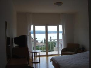 Apartments Petricevic