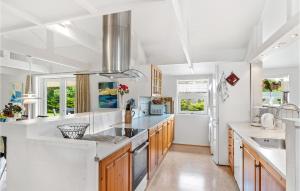 Gorgeous Home In Væggerløse With Sauna