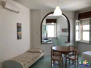 Magi - Tunnel Romano