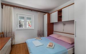 3 Bedroom Stunning Apartment In Sveti Juraj